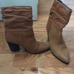 Aldo chunky heel bootie